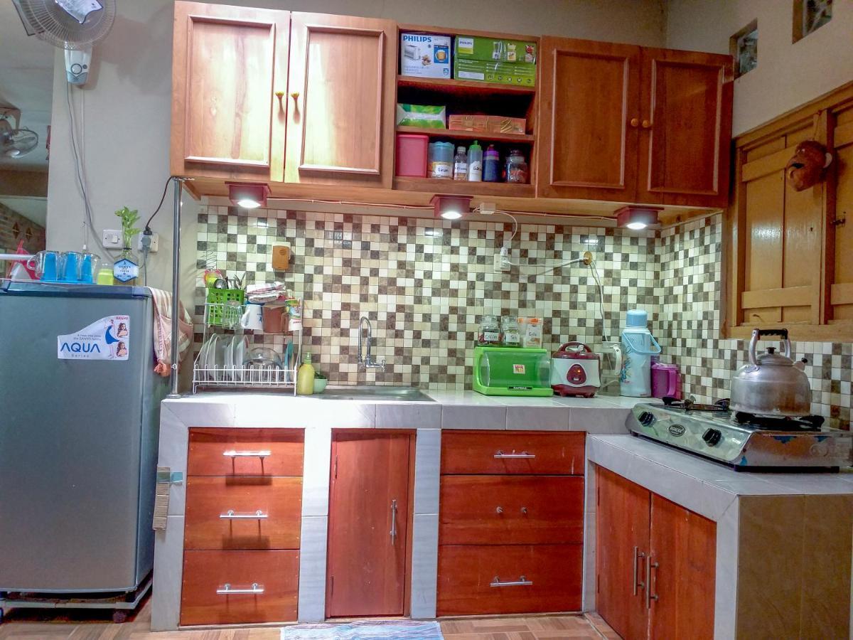Ngampilan Backpacker Hostel Yogyakarta Esterno foto