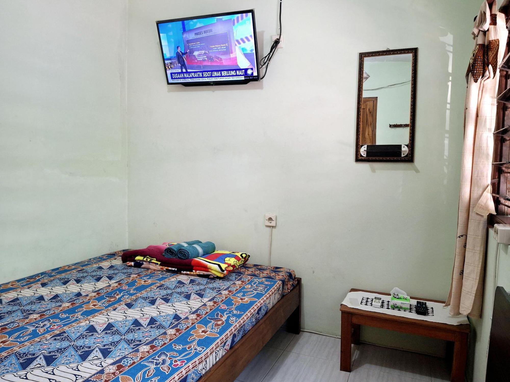 Ngampilan Backpacker Hostel Yogyakarta Esterno foto
